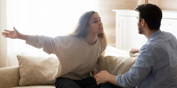 Neden Hep En Çok Sevdiklerimizi Kırarız