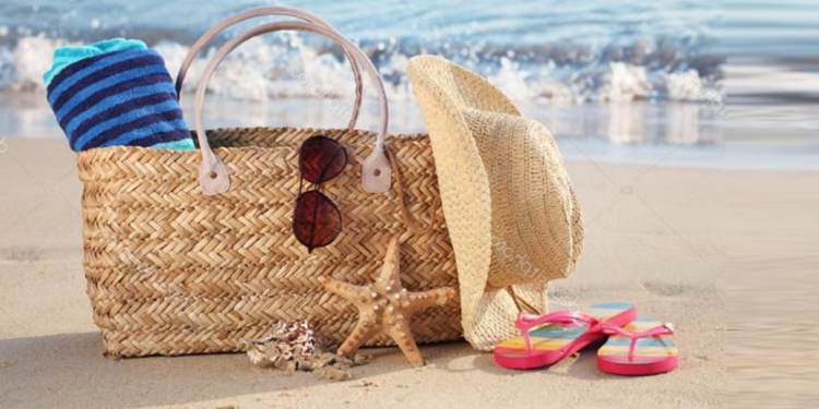 Plaj Çantamda Neler Olmalı