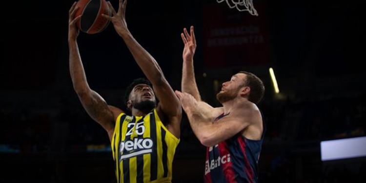 Euroleague’de Fenerbahçe Beko playoff için Baskonia deplasmanında