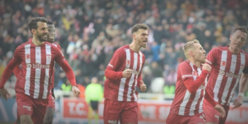 Sivasspor UEFA Konferans Ligi’nde deplasmanda Fiorentina ile karşı karşıya gelecek