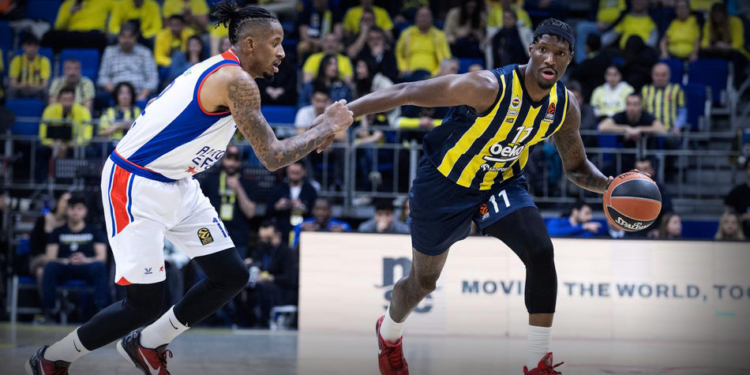 Euroleague’de Türk derbisini kazanan Fenerbahçe Beko