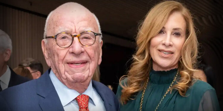 Medya patronundan 2 milyon sterlin değerinde hediye