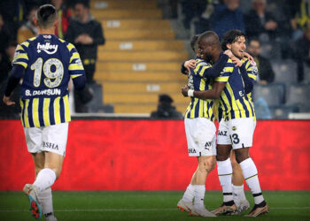Türkiye Kupası’nda son yarı finalist Fenerbahçe oldu