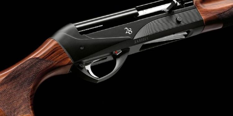 Diyarbakır’da bir çocuk av tüfeğiyle arkadaşını vurdu