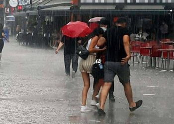 İzmir’de ‘Sağanak’ Alarmı