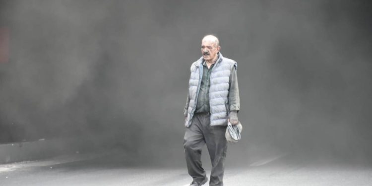 İzmir’de Tünelde Yangın! Trafiğe Kapatıldı