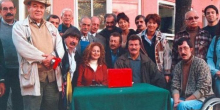 Mahallenin Muhtarları oyuncusu Yalçın Gülhan hayatını yitirdi