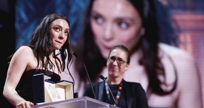 Reuters’tan Merve Dizdar’la İlgili Çarpıcı Yorum! Cannes’dan Kutuplaşmış Bir Türkiye’ye Döndü