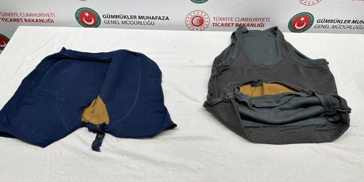 Sabiha Gökçen’de Ele Geçirildi: Toz Haline Getirip, X-Ray’e Yakalanmadı