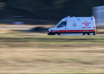 Salıncağın ipi boynuna dolanan çocuk öldü