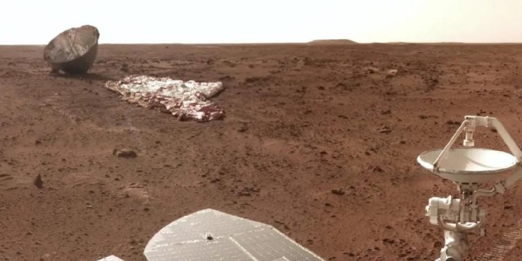 Sarsıntı Ortaya Çıkardı: Mars Kabuğu Yer Kabuğundan Daha Kalın