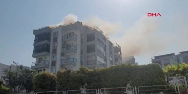 Söndürülmeyen sigara meskeni yaktı