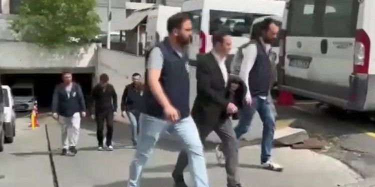 Twitter’da O Paylaşımları Yapanlara Gözaltı