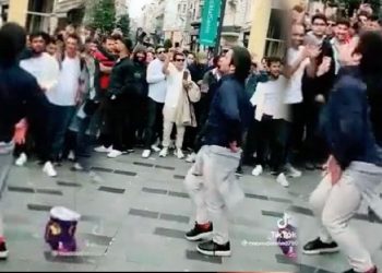 Ümit Özdağ Paylaştı: Afganistan’daki ‘Pedofili’ Dansı ‘Bacha Bazi’ Taksim’de!