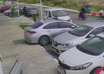 Yer Antalya; motosikletle gelip bu türlü ateş açtı