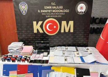 1 milyar liralık naylon fatura ile yakalandı