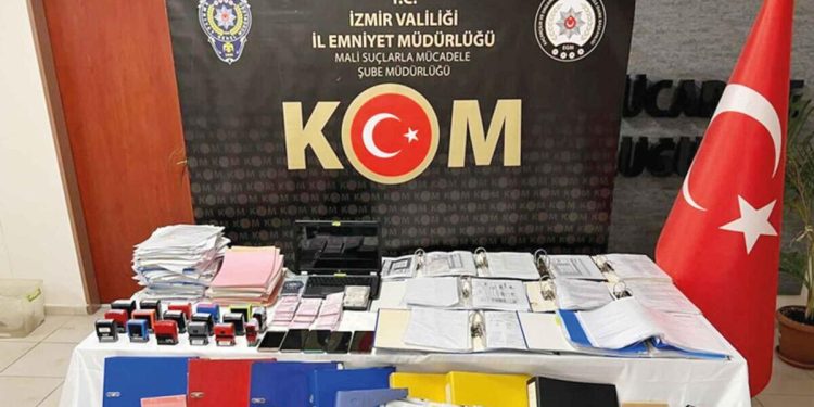 1 milyar liralık naylon fatura ile yakalandı