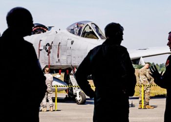 250 uçaklı dev filo! NATO’dan gövde gösterisi