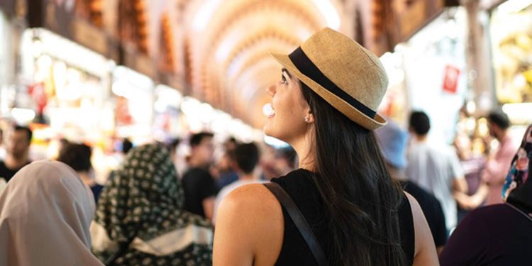 5 ayda 6.3 milyon turist ziyaret etti