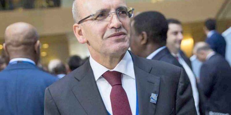 Mehmet Şimşek tam yetkiyle bakan oluyor