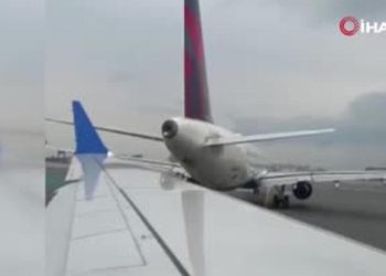 ABD’de yolcu uçağı, öbür uçağın sol kanadına çarptı