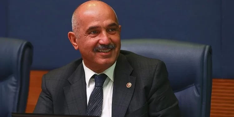 Acun Ilıcalı’nın Amcası Mustafa Ilıcalı Kimdir? Kaç Yaşında? Siyasi Mesleği