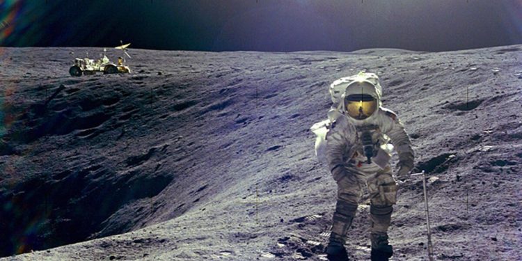 Akıllı telefonlar, kablosuz kulaklıklar, sürat sabitleyiciler, denetimli uçuş sistemleri… Apollo Ay misyonu teknolojiyi nasıl değiştirdi?