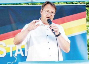 Almanya’da korkulan oldu: AfD seçim kazandı