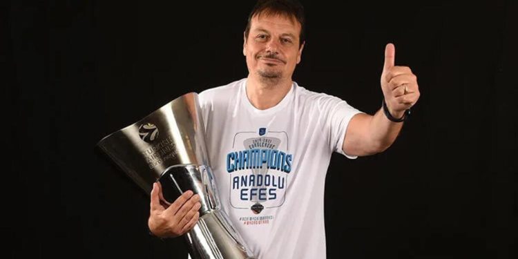 Anadolu Efes’ten Ergin Ataman’a büyük jest