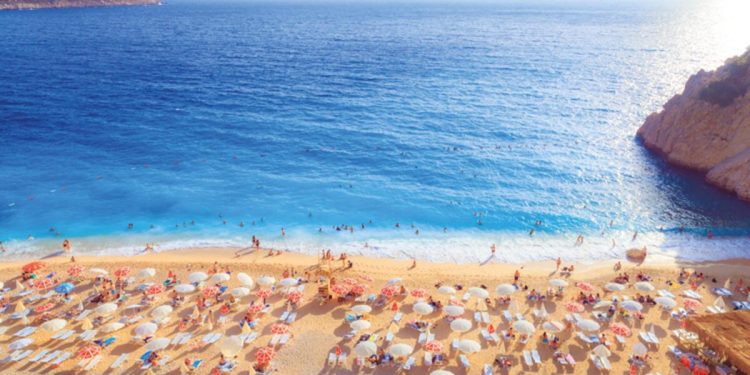 Antalya turizmine 9 günlük tatil dopingi