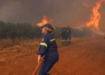 Avrupa Birliği, Kanada’nın daveti üzerine 280 itfaiyeci gönderiyor