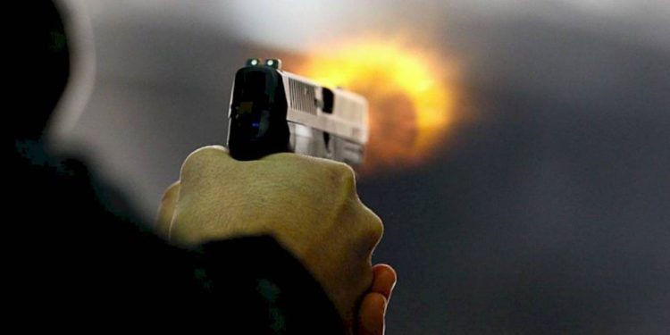 Babasıyla Tartışırken Ortaya Giren Amcasını Öldürdü