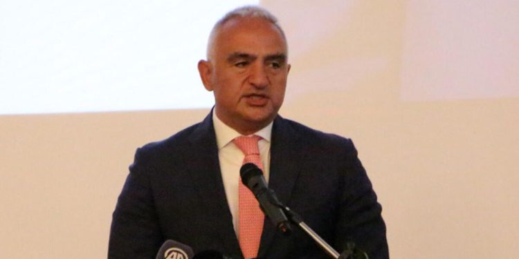 Bakan Ersoy: 2023 turizm gayelerimizi koruyoruz