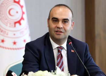 Bakan Kacır’dan değerli açıklamalar