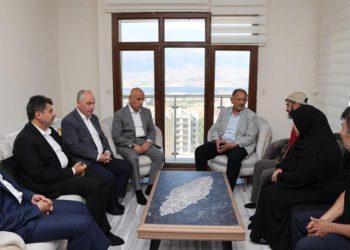 Bakan Özhaseki Kahramanmaraş’ta… Depremzede Demirel: Devletten, bakanlıktan, AFAD’dan Allah razı olsun