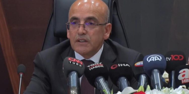 Bakan Şimşek’ten İngilizce paylaşım: Yol gösterici unsurlarımız şeffaflık, tutarlılık, hesap verebilirlik ve öngörülebilirlik olacak