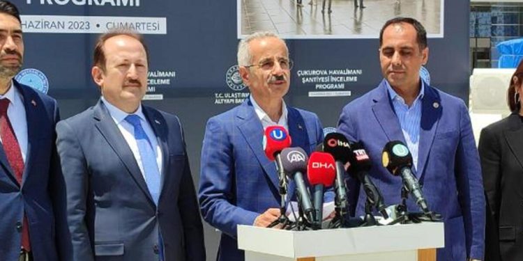 Bakan Uraloğlu: Uçuş ağımız 130 ülkede 342 noktaya ulaştı