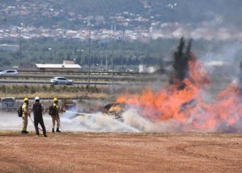 Bakan Yumaklı: Yangına müdahale müddetinde amaç 10 dakika