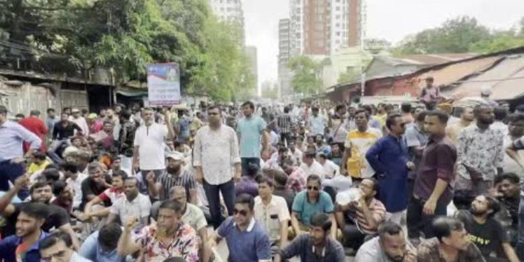 Bangladeş’te güç krizi protesto edildi