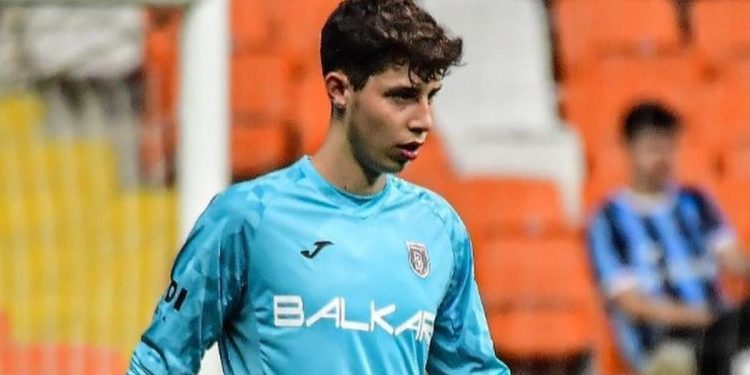 Başakşehir’in 2005 doğumlu kalecisi Deniz Dilmen beğeni topladı! 9 kurtarış…