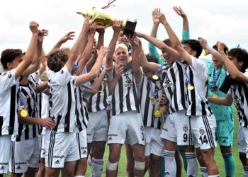 Beşiktaş Artaş U-17’de şampiyonluk memnunluğu