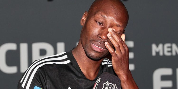 Beşiktaş’tan Atiba Hutchinson’a veda