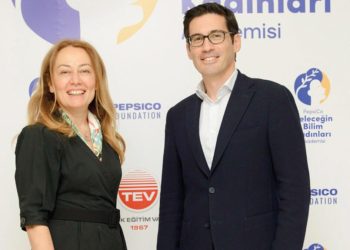 Bilim bayanlarına katkı ikinci yılında