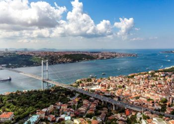 Boğazlardan geçecek gemilerden artırımlı fiyat alınacak