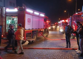 Bursa’da kauçuk fabrikasında korkutan yangın!