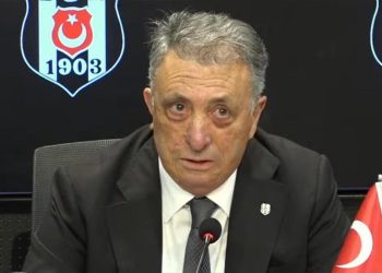 CANLI | Beşiktaş Lideri Ahmet Parıltı Çebi’den Galatasaray, Dursun Özbek ve Erden Timur’a çok sert cevaplar! “Hovarda, ofsaytımsı, penaltımsı, şampiyonumsu…”