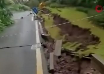 Çin’de yollarda yarık oluştu: 3 binden fazla kişi tahliye edildi