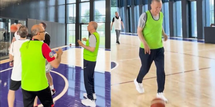 Cumhurbaşkanı Erdoğan basketbol maçı yaptı, Mustafa Varank o anları paylaştı