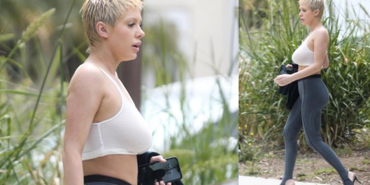 Değişmeyen tek yanı göğüsleri!  Bir aşk ile hayatı yenilendi