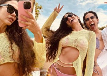 Demet Özdemir’den ‘mutluyum’ pozu